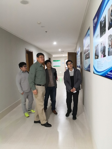 李海峰教授参观遥感地学系